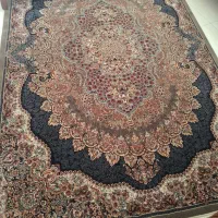 ۲قطعه فرش هرکدام۶متری برای فروش موجود