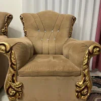 مبل7نفره+میزجلومبلی+ 4تامیزعسلی