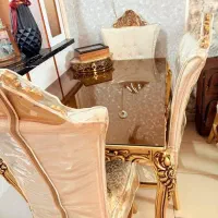 مبل ۴نفره همراه میز ناهار خوری