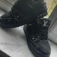 کفش کاملا نو