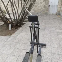 دستگاه ورزشی( اسکی فضایی)