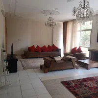 اجاره-روزانه-هفتگی-ماهانه-ویلا-250-متری-در-ملک-شهر