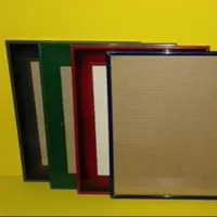 قاب عکس فلزی رنگی|تابلو، نقاشی، عکس|خمینی‌شهر, |دیوار