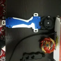 فرفره انفجاری هایپرین فصل ۷ و ساتون سیاه فصل ۴|اسباببازی|میانه, |دیوار