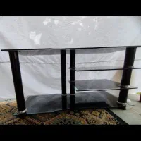 میز تلویزیون شیشه ای