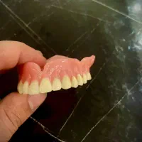 کاراموز دندانسازی