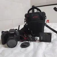 دوربین عکاسی حرفه ای canon 800d lense 18 55 mm