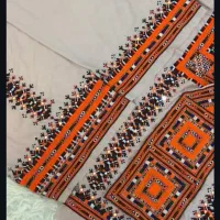 لباس کاملا دست