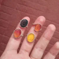 انگشتر و نگین و پلاک..