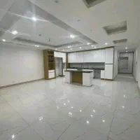 فروش لوکس آپارتمان /طبقه اول 110متری