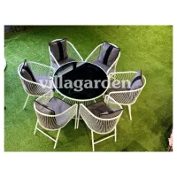 میزوصندلی باغی /صندلی فلزی خطی کارینا حیاطی باغی
