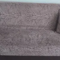 مبل ۱۰ نفره سالم وتمیز وخوشکل