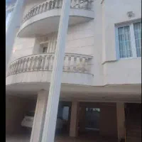 ویلا آپارتمان ۲۰۰متری در کوچه برندطالب آملی