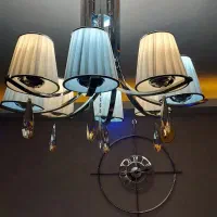 لوستر استیل مودرن کلاسیک 8 شعله یا شاخه