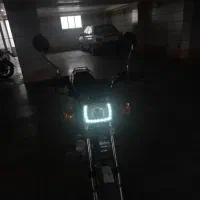 هندا کبیر ۲۰۰|موتورسیکلت|فردیس, منظریه|دیوار