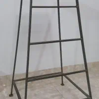 چهارپایه فلزی