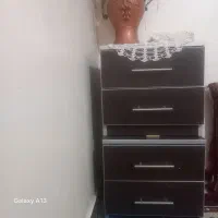 تخت  دونفره ،دو عدد پاتختی،میز ارایش|تخت و سرویس خواب|آزادشهر, |دیوار