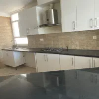 75mtr/دو خواب/سالن پرده خور/تاپ لوکیشن