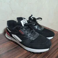 کفش ریبوک 43|کیف، کفش، کمربند|شاهین‌شهر, نظامی|دیوار