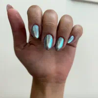 مدل برای خدمات ناخن کاشت لمینت ژلیش کاور