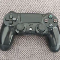 دسته ps4 اصلی در حد نو