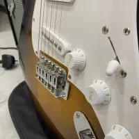 گیتار الکتریک|گیتار، بیس، امپلیفایر|شاهرود, |دیوار