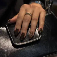 کاشت ناخن