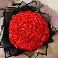 گل ربانی شاین هر ده شاخه‌ یه شاخه هدیه به شما