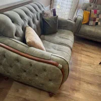 مبل7نفره راحتی چستر،در حد نو شیک و تمیز،همراه میز