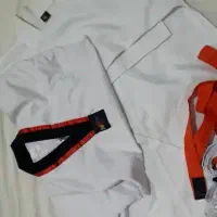 تعدادی لباس ورزش رزمی کاراته... و قارچ ژیمناستیک