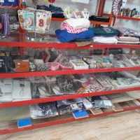 ویترین مغازه