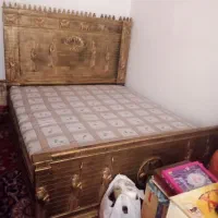 تخت خواب دو نفره  تشک طبی در حد نو