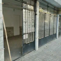 دو دهنه درب محکم و سالم