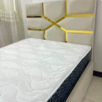 تخت یک و نیم نفره