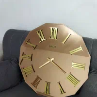 ساعت دیواری