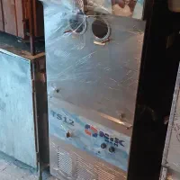 دستگاه بستنی قیفی