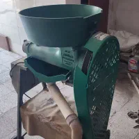 یکدستگاه ابلیمو گیر و،ویک دستگاه اب گوجه گیر