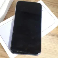 ایفون ۱۱ نرمال