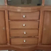 بوفه دو تیکه رایگان برای کسی که احتیاج داره|بوفه، ویترین، کنسول|فولادشهر, B2|دیوار