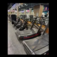 نیروی خدماتی خانم