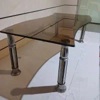 میز جلو مبلی با شیشه برنز سالم|مبلمان خانگی و میز عسلی|کرج, کرج نو|دیوار