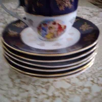 ظروف قدیمی سه دختر