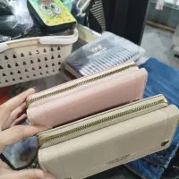 کیف|کیف، کفش، کمربند|بندر گناوه, |دیوار