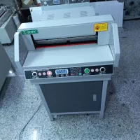 خرید دستگاه برش برقی کاغذ تمام اتومات کاتر گیوتین