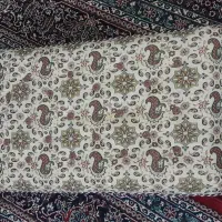 پشتی زرشکی درحد نو نو ۲ ماه کار کرده تازه|پشتی|سنندج, |دیوار