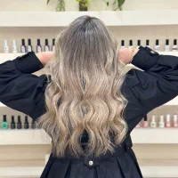 مدل ترمیم لایت و موی طبیعی