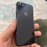 آیفون۷ 128 گیگ Jet black