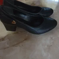 کفش دخترانه|کیف، کفش، کمربند|صومعه‌سرا, |دیوار