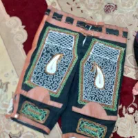 شلوارک باستانی|لباس|تربتحیدریه, فردوسی جنوبی|دیوار