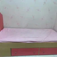 تخت خواب نوجوان و کمد کتابخانه